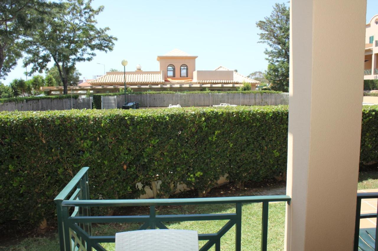 Villa V2 Aa Olhos de Agua  Exterior photo